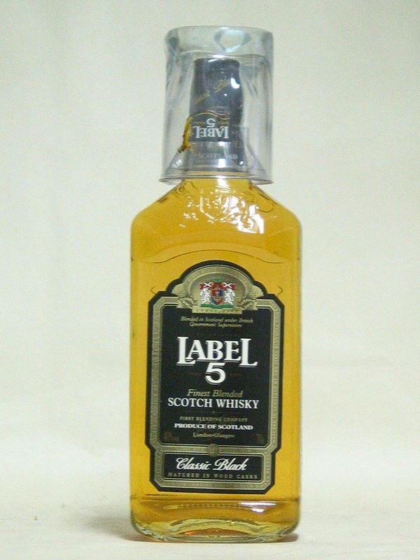 Label 5 40% 0,7 l (holá láhev)