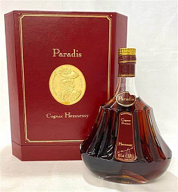 Cognac Hennessy Paradis Extra Gift Box 0.7l 40%